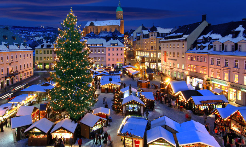 Die schönsten Weihnachtsmärkte in Deutschland: Besonderheiten der Städte und die besten Orte für Weihnachtsferien