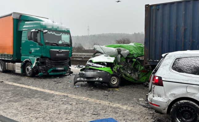 Wintersturm in Deutschland: Schnee und Glätte verursachen Chaos – mehrere Tote und dutzende Unfälle