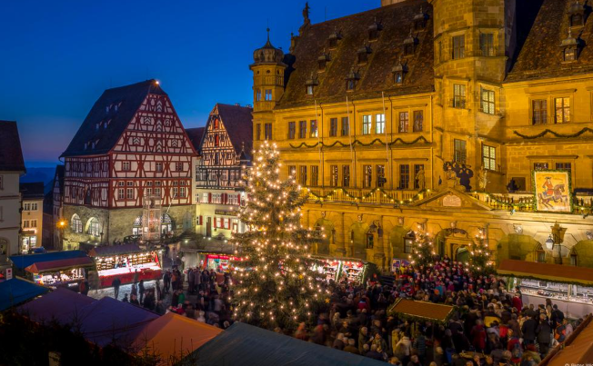 Weihnachtsmärkte Deutschland 2025: Die schönsten Märkte, Termine & Tipps für Besucher