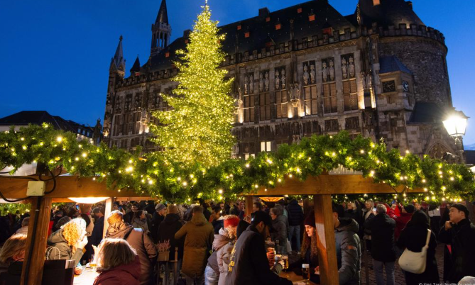 Weihnachtsmärkte Deutschland 2025: Die schönsten Märkte, Termine & Tipps für Besucher