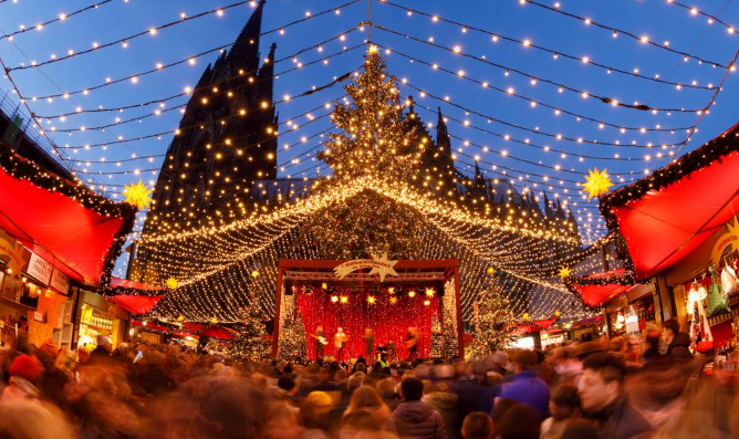 Weihnachtsmärkte Deutschland 2025: Die schönsten Märkte, Termine & Tipps für Besucher