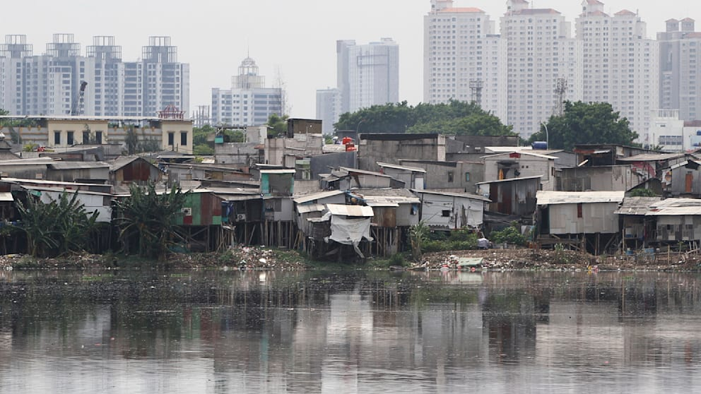 Jakarta sinkt jedes Jahr um bis zu 25 Zentimeter: Warum Indonesiens größte Stadt bis 2050 teilweise unbewohnbar werden könnte