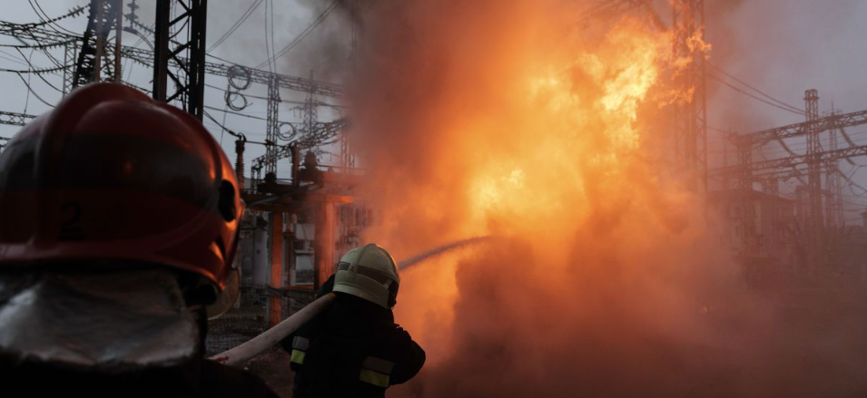 Ukraine 2025: Massive Stromausfälle nach neuen russischen Angriffen – Regionen, Dauer & aktuelle Lage